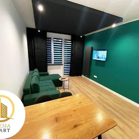 Apartament Zielony Apartment *